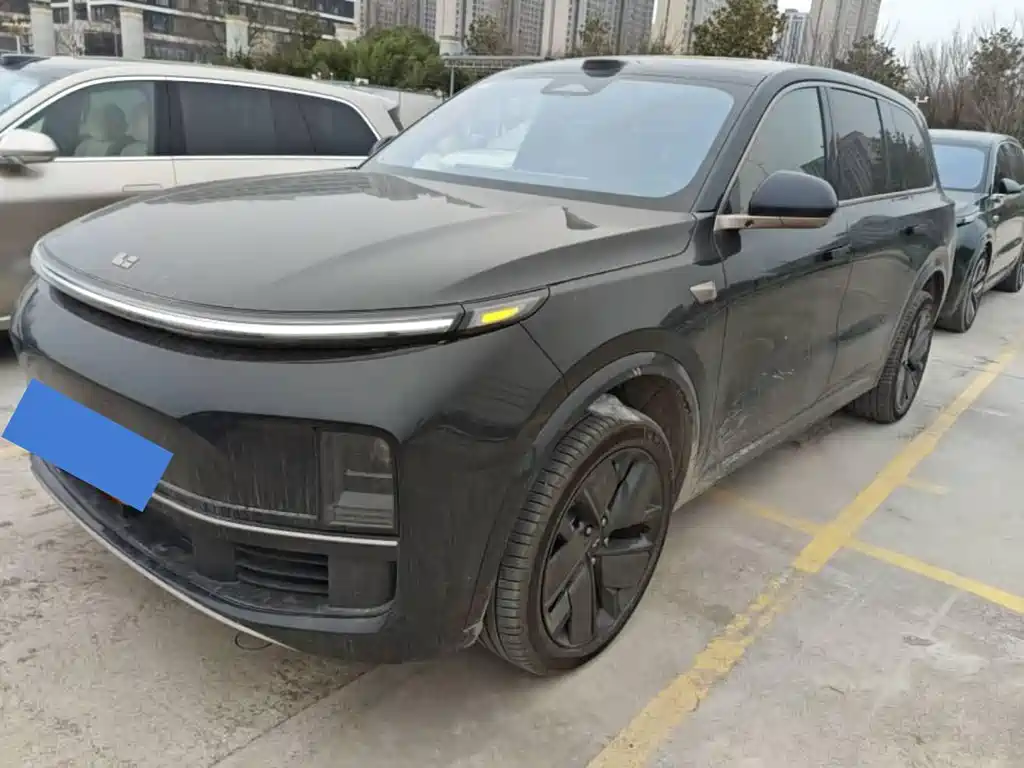 Li Auto Li L9 2025