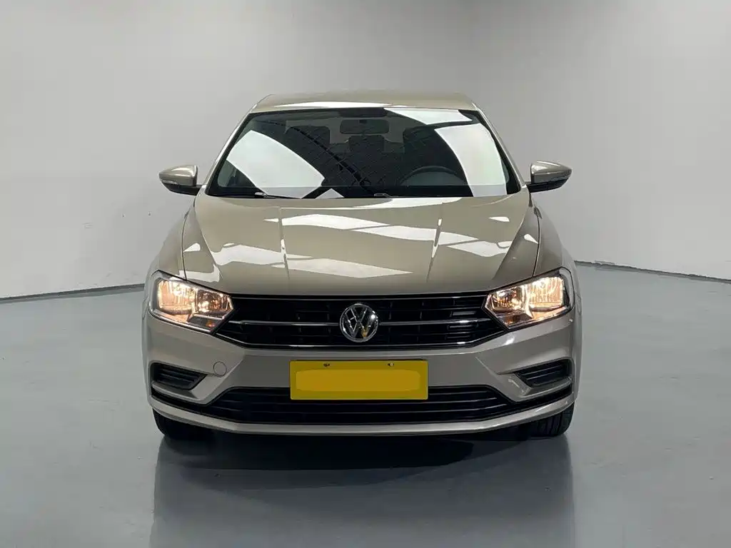 Volkswagen Bora — миниатюра 2
