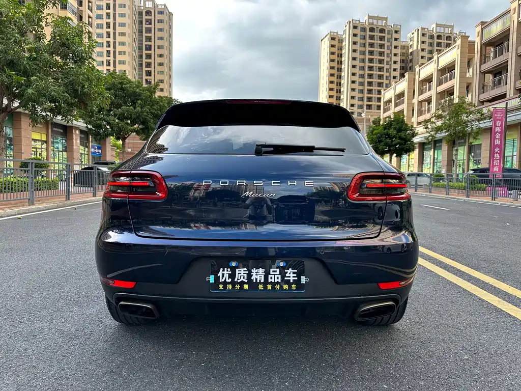 Porsche Macan — миниатюра 7
