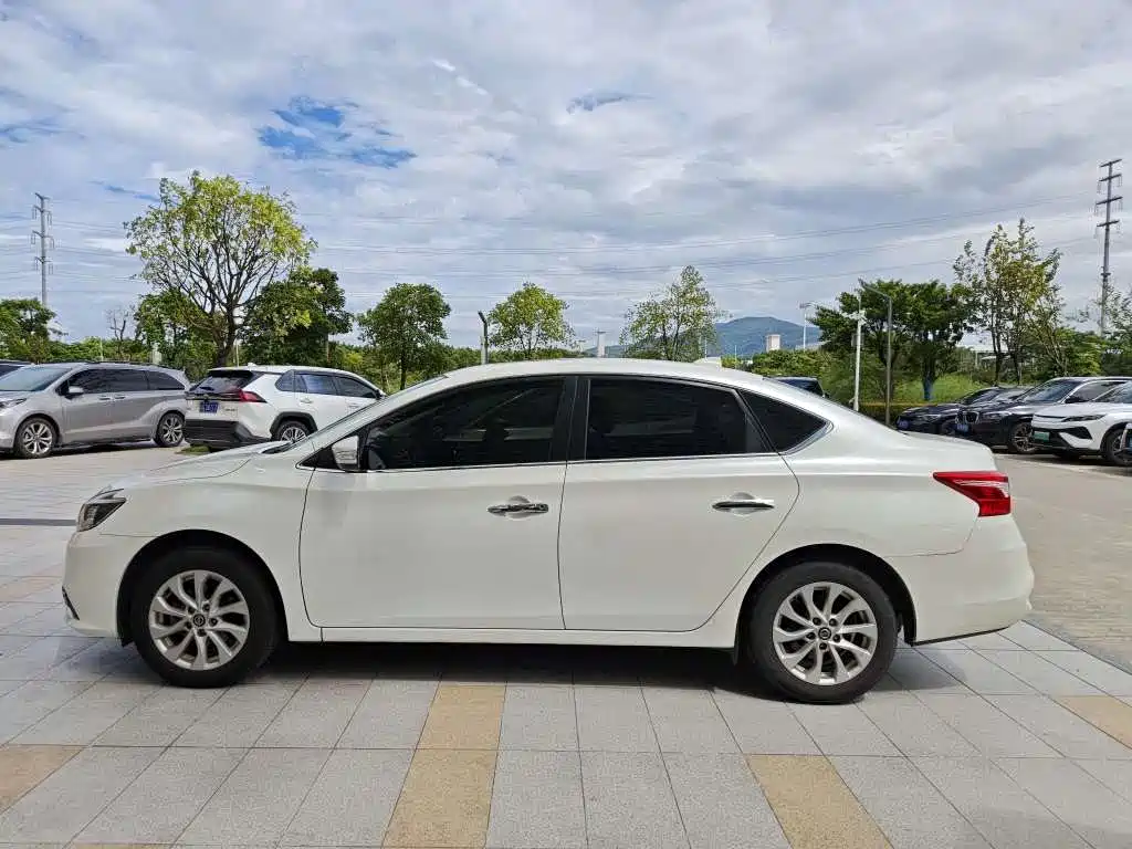 Nissan Sylphy — миниатюра 3