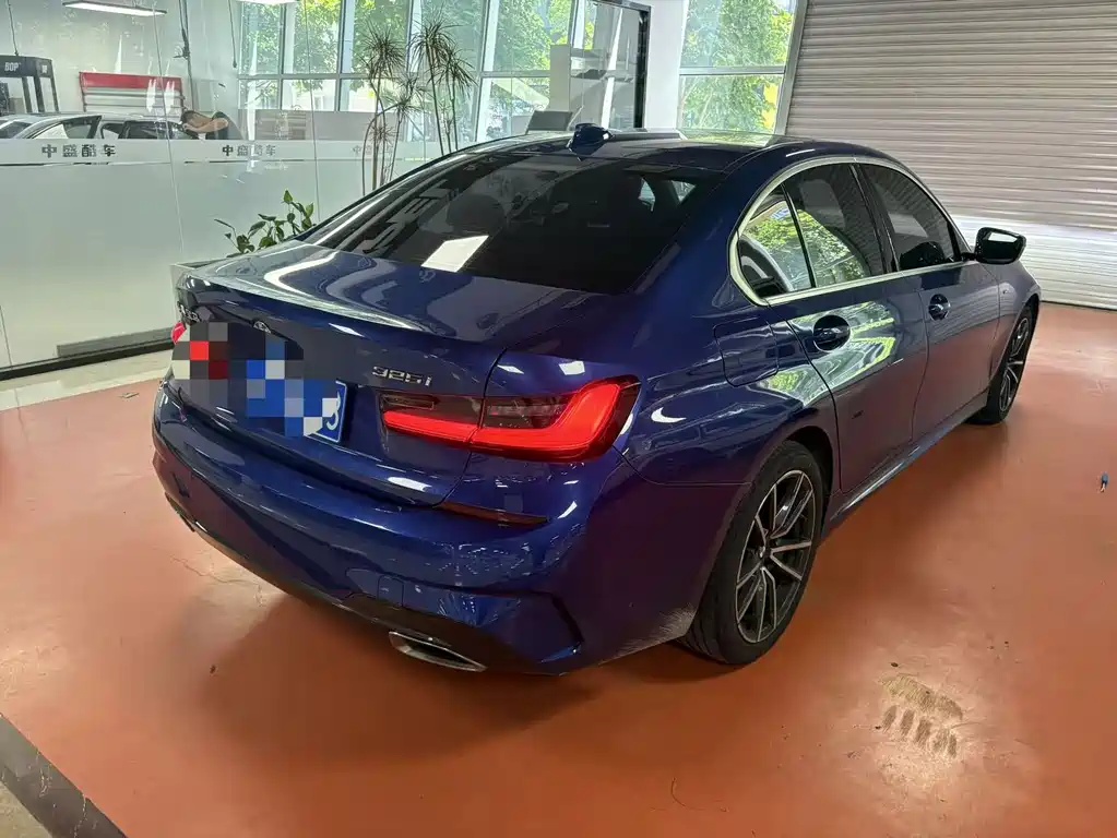 BMW 3 Series — миниатюра 8