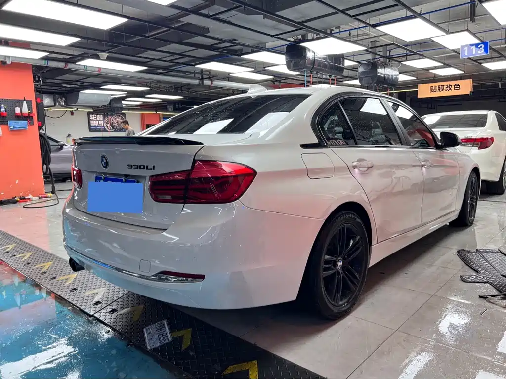 BMW 3 Series — миниатюра 12