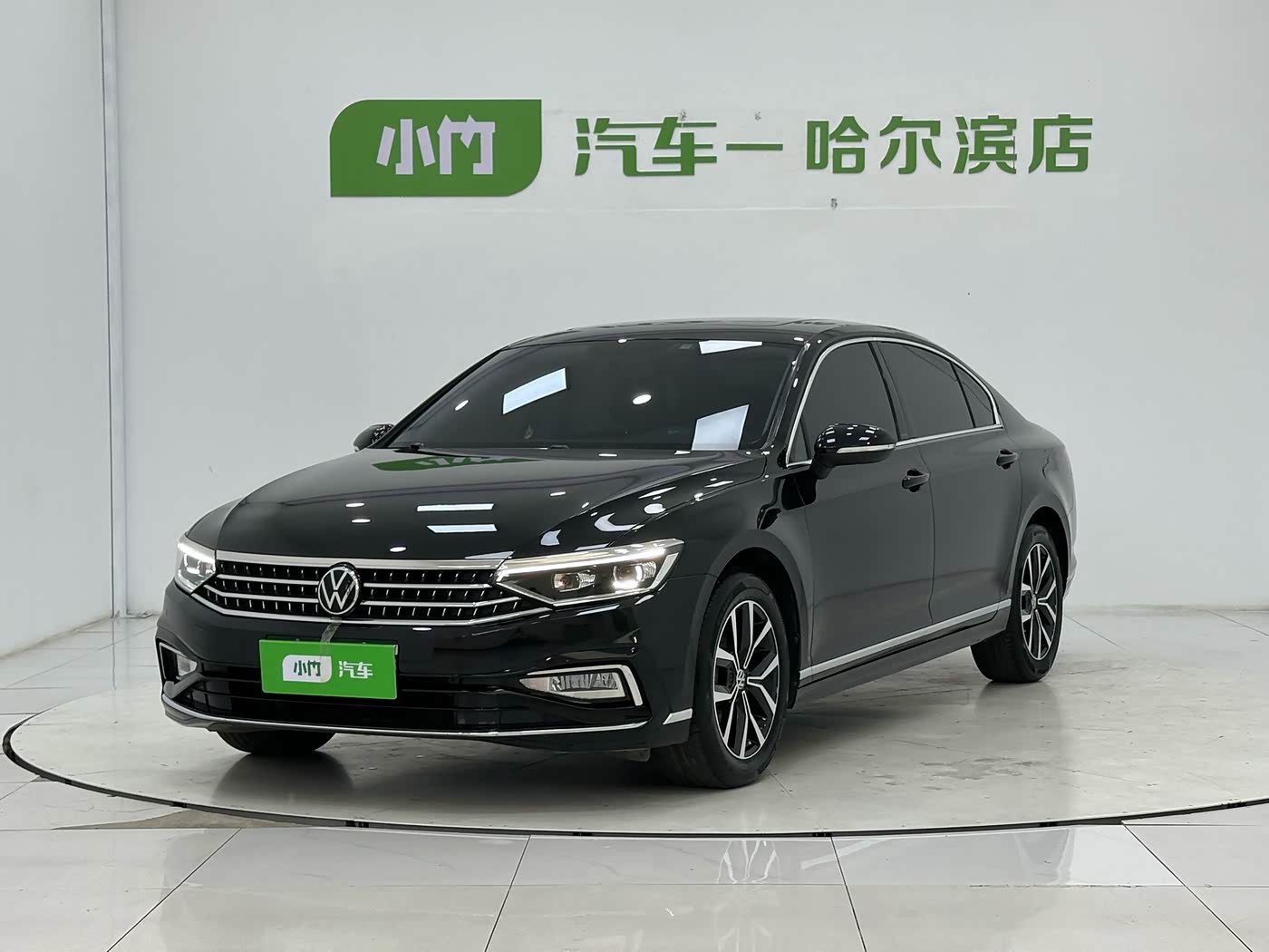 Volkswagen Magotan 1.4 л 2023 г. Чёрный, пробег 35000 км