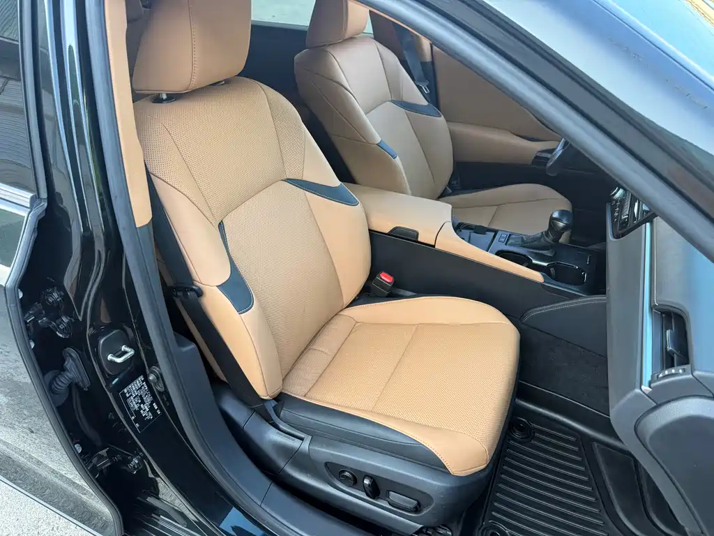 Lexus ES — миниатюра 15