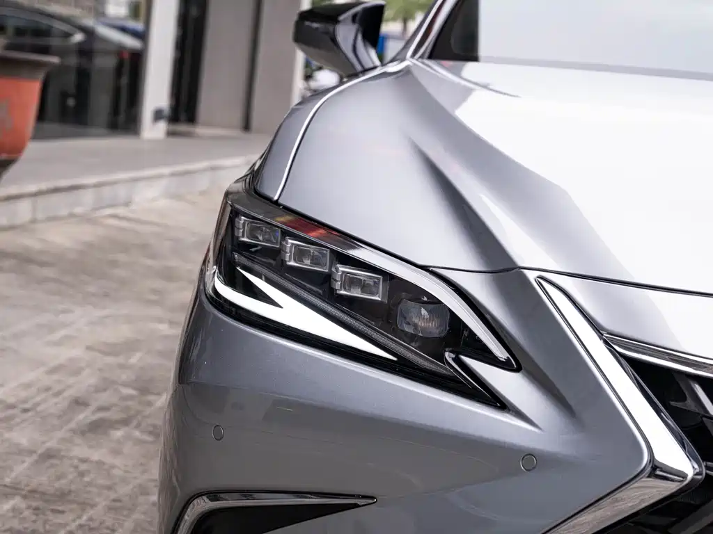 Lexus ES — фотографии объявления, Фото 7