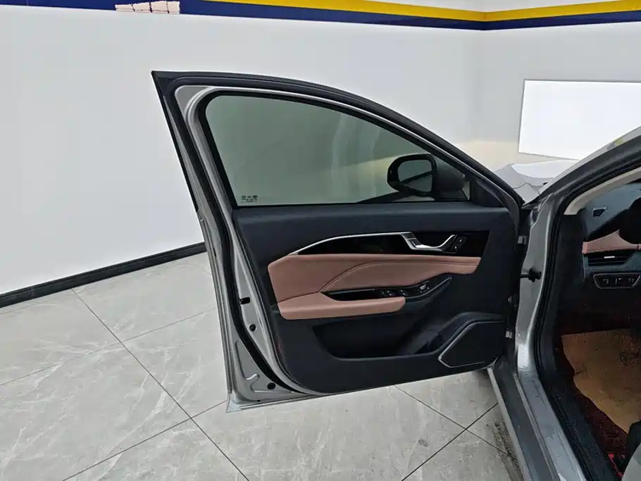 Bestune B70 — миниатюра 7
