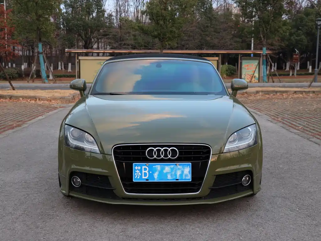 Audi TT 2011