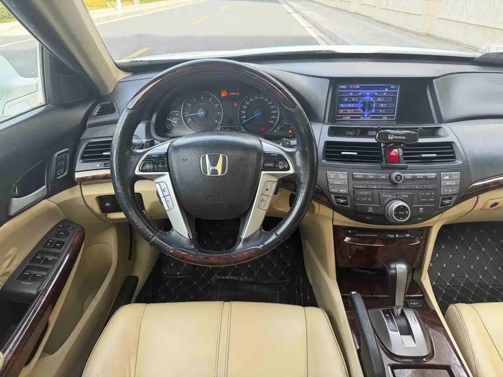 Honda Crosstour 2011 3.5L Luxury