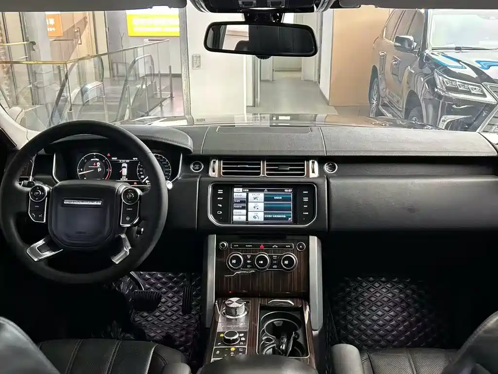 Land Rover Range Rover 2015 3.0 TDV6 Vogue