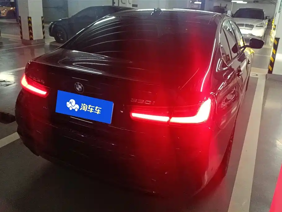 BMW 3 Series 3 2022 330i M Sport
