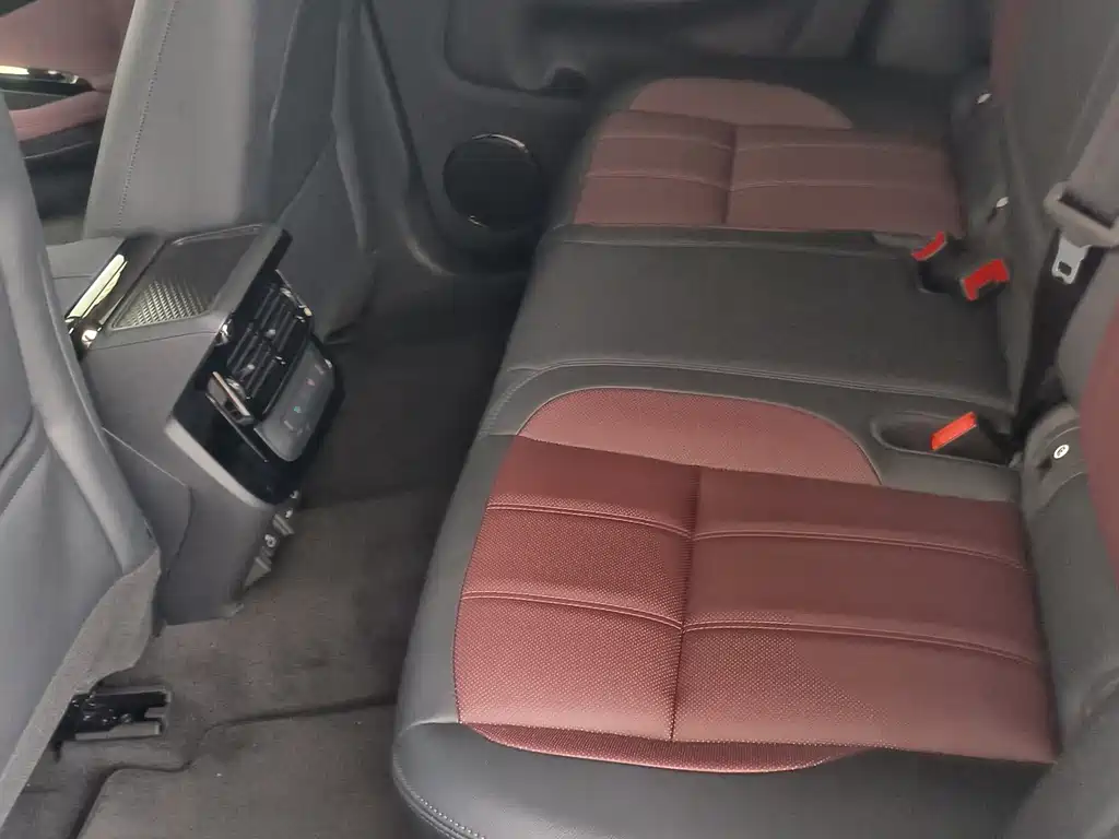 Land Rover Range Rover Evoque 2026 L SE