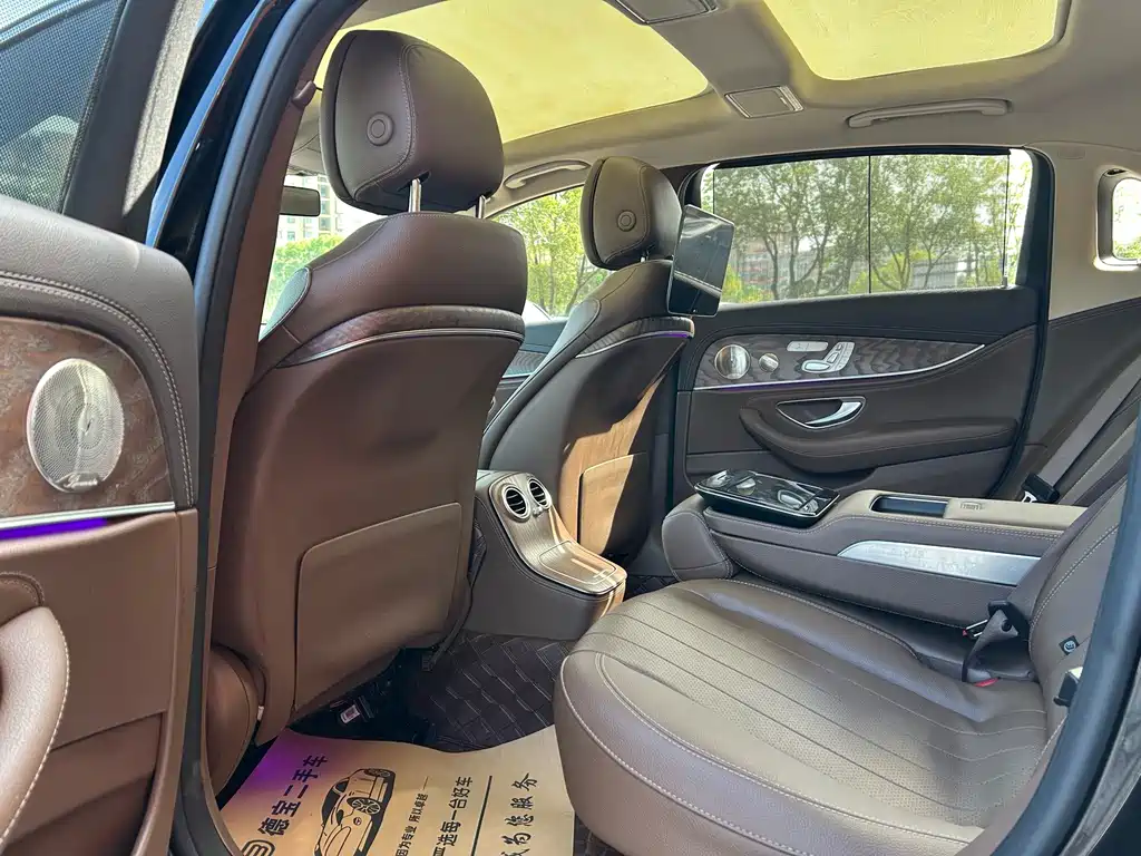Mercedes-Benz E-Class E 2022 E 300 L Luxury
