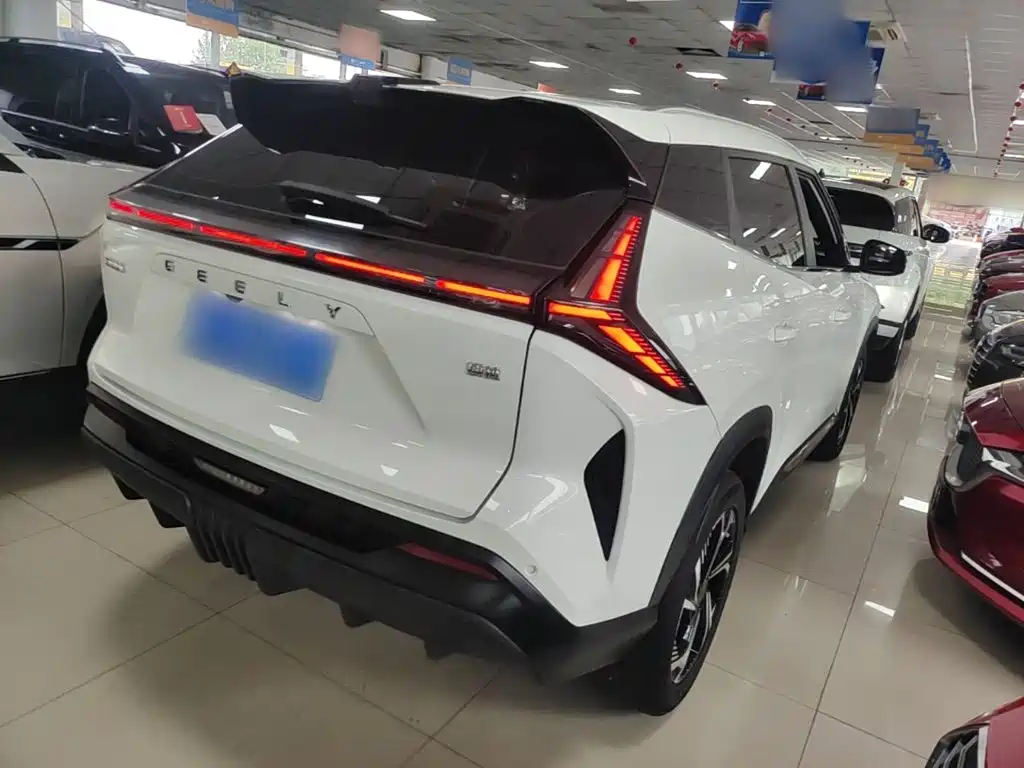 Geely Boyue — миниатюра 7