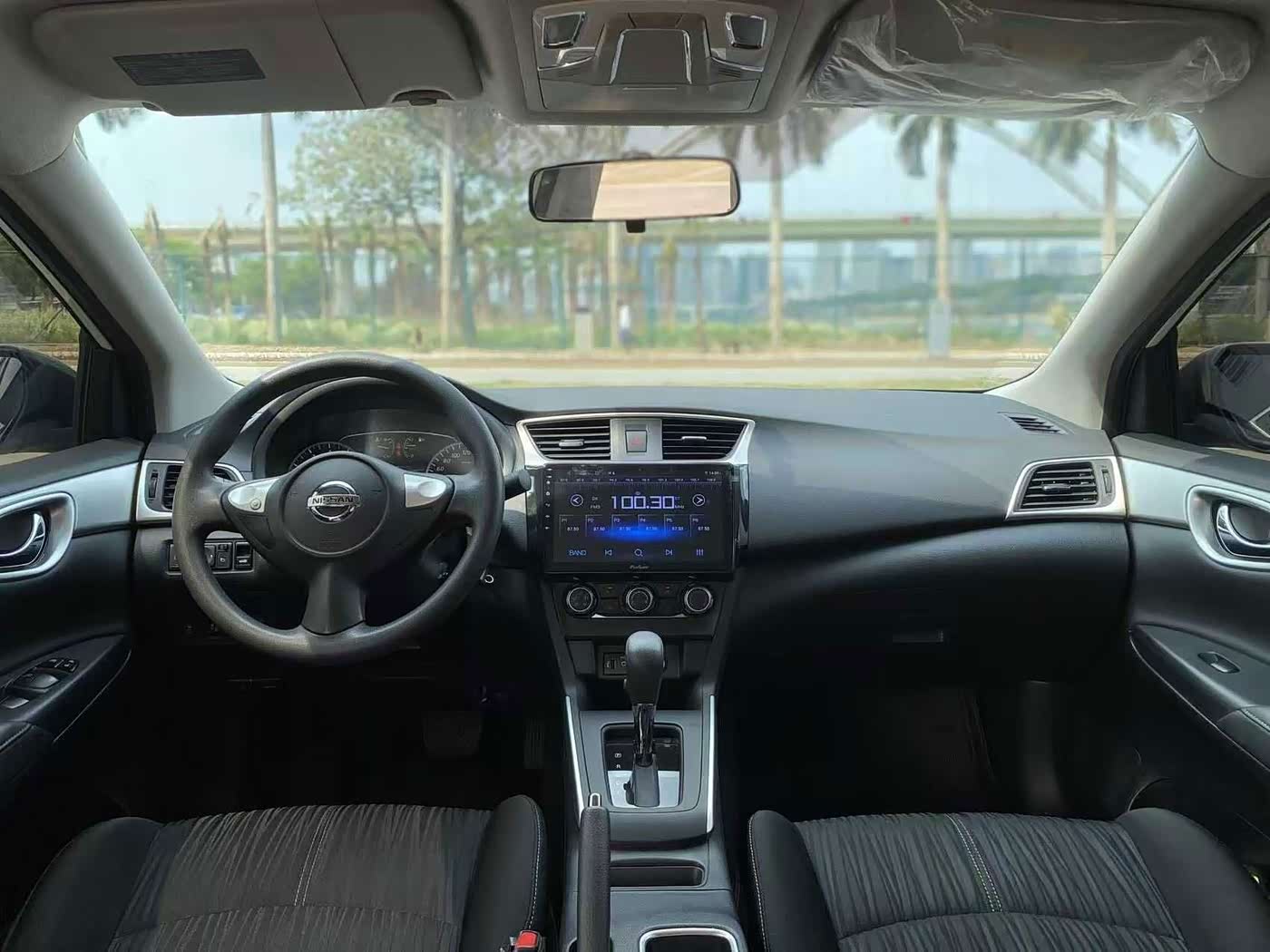Nissan Sylphy 1.6 л 2023 г. Белый, пробег 15000 км