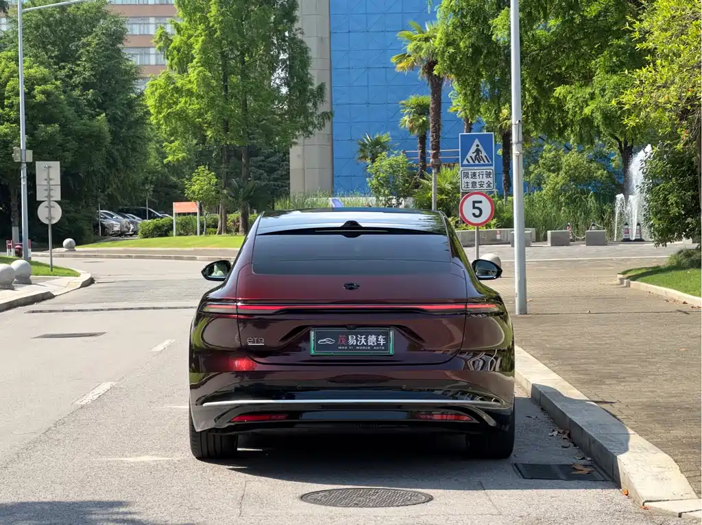 NIO ET9 2025 102kWh