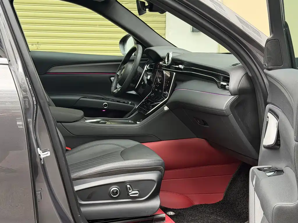 Maserati Grecale — миниатюра 14