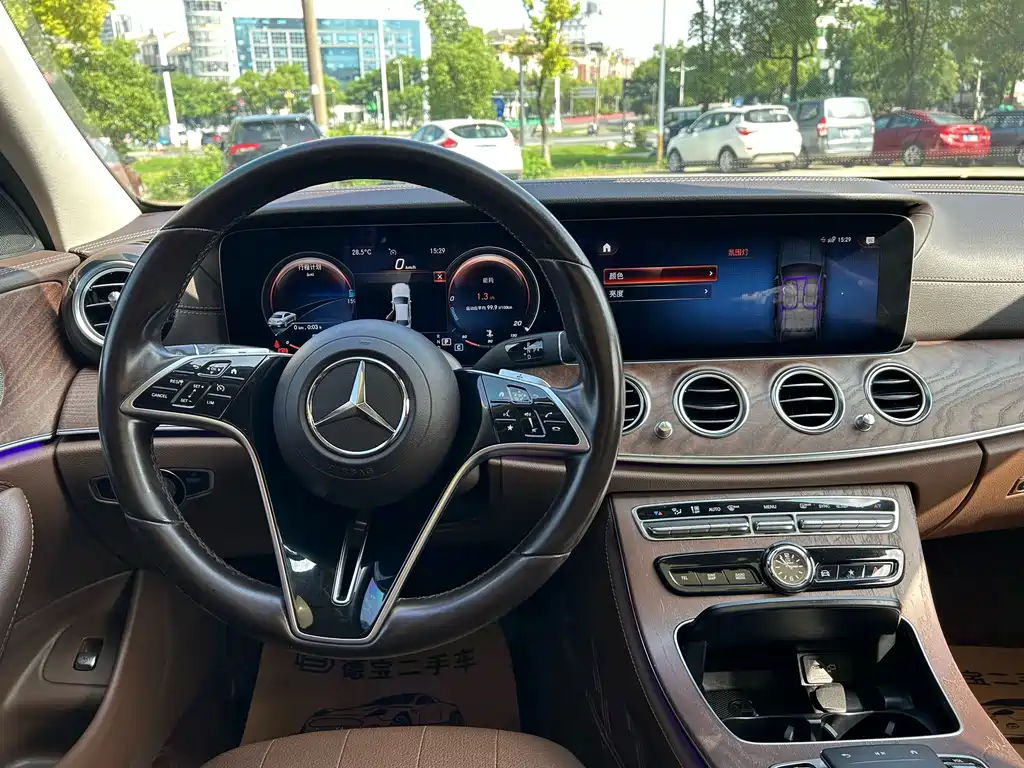 Mercedes-Benz E-Class E 2022 E 300 L Luxury