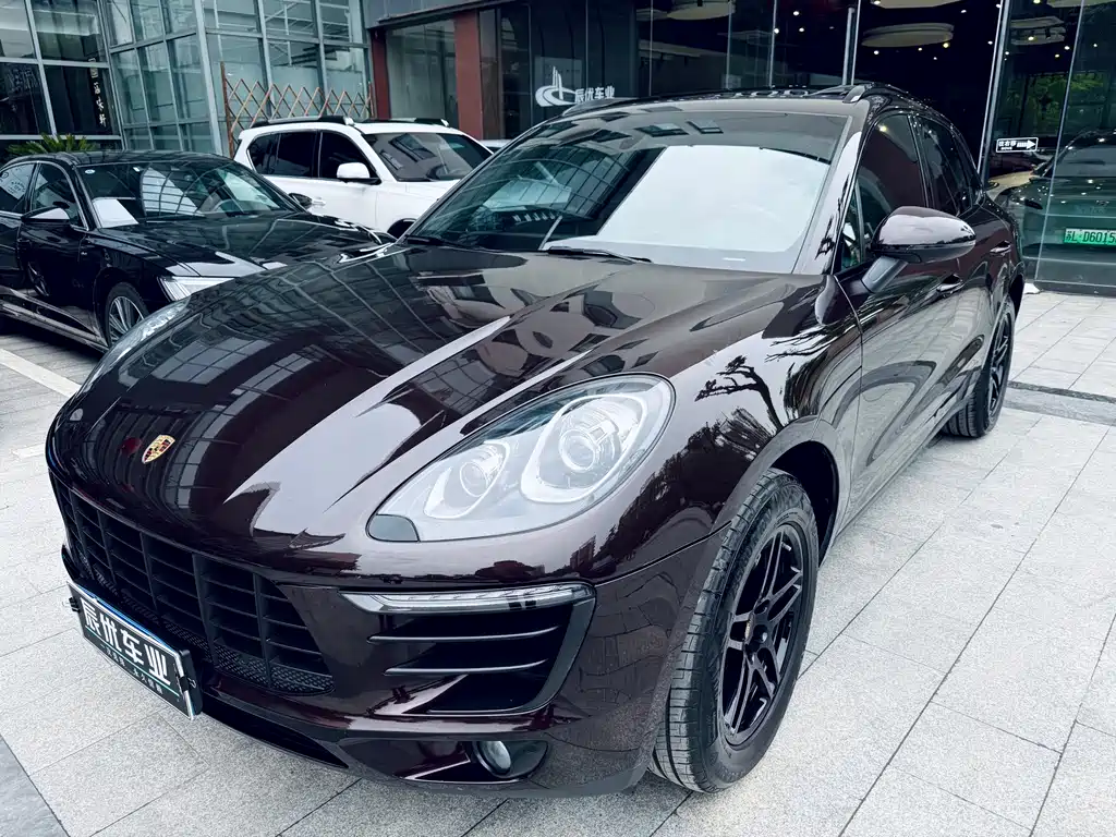 Porsche Macan 2016
