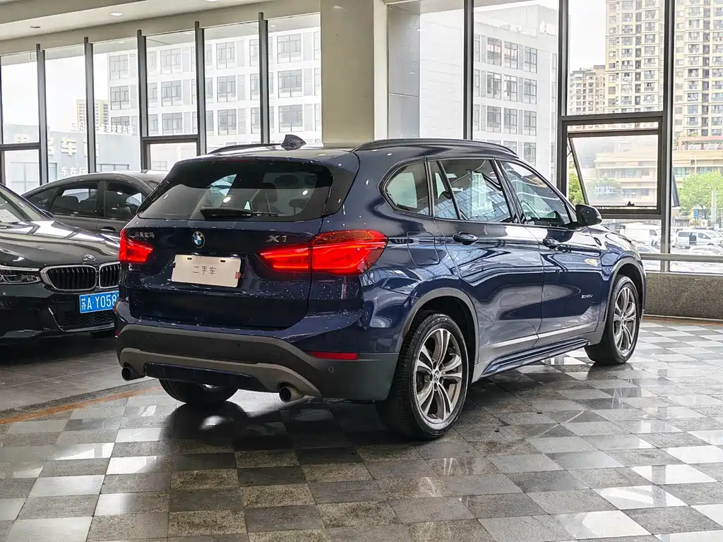 BMW X1 — миниатюра 11