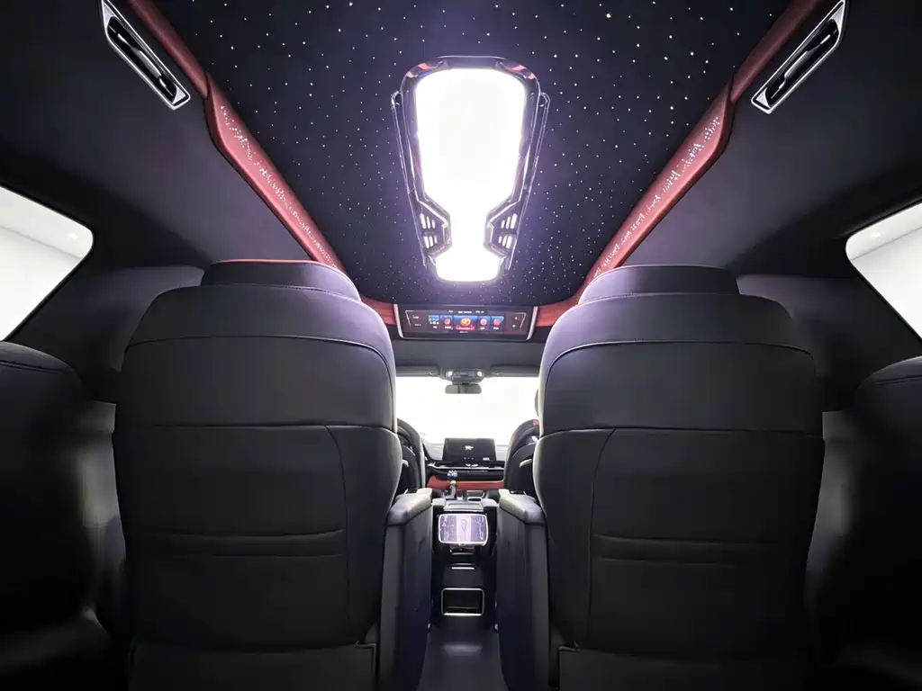 Toyota Granvia 2026 2.5L Luxury