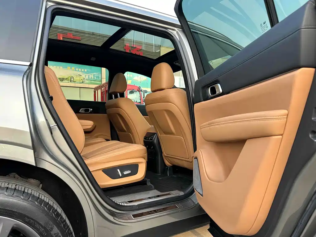 Li Auto Li ONE — миниатюра 6