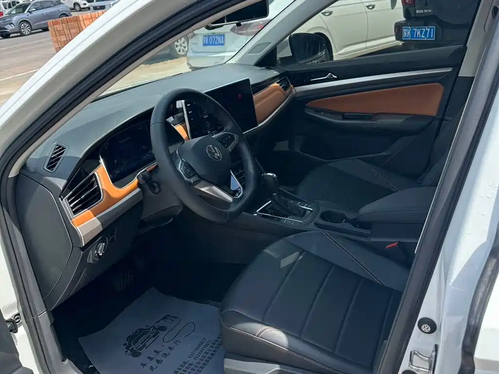 Volkswagen Bora — миниатюра 7