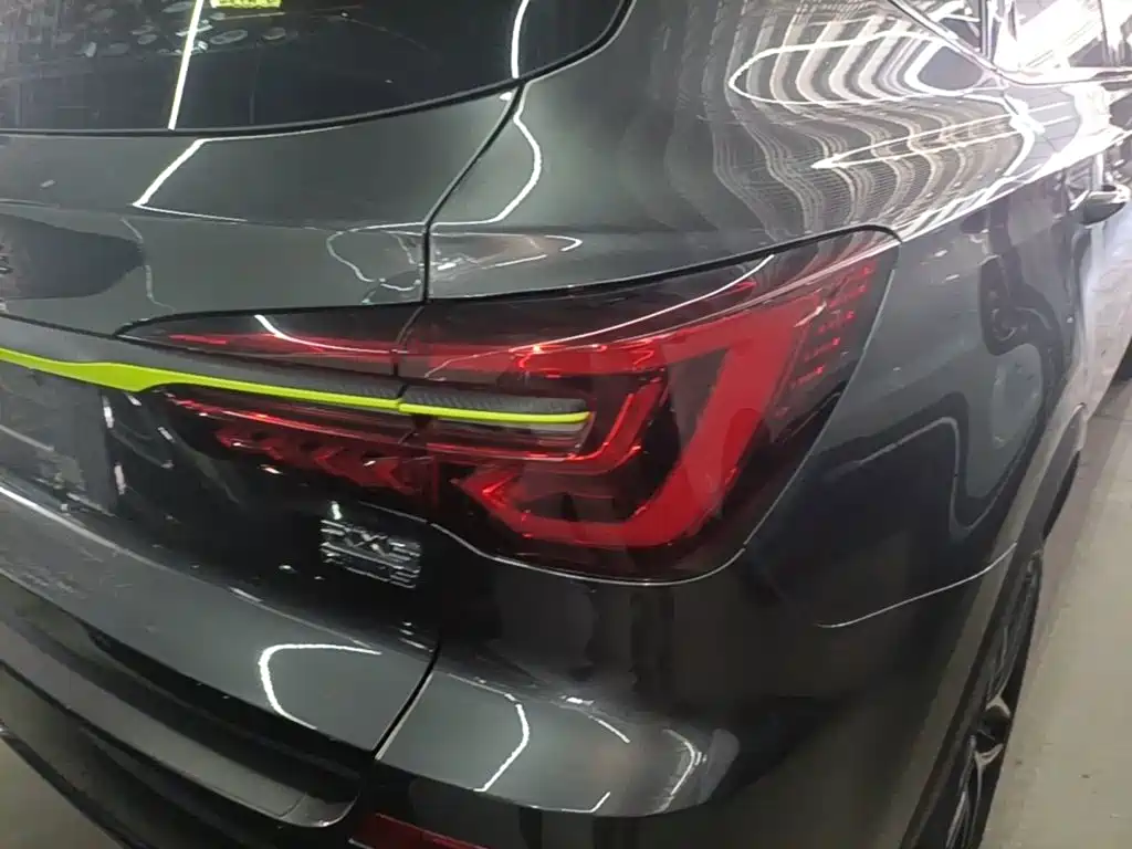 Roewe RX5 — миниатюра 8