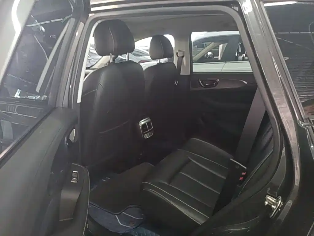 Roewe RX5 — миниатюра 17