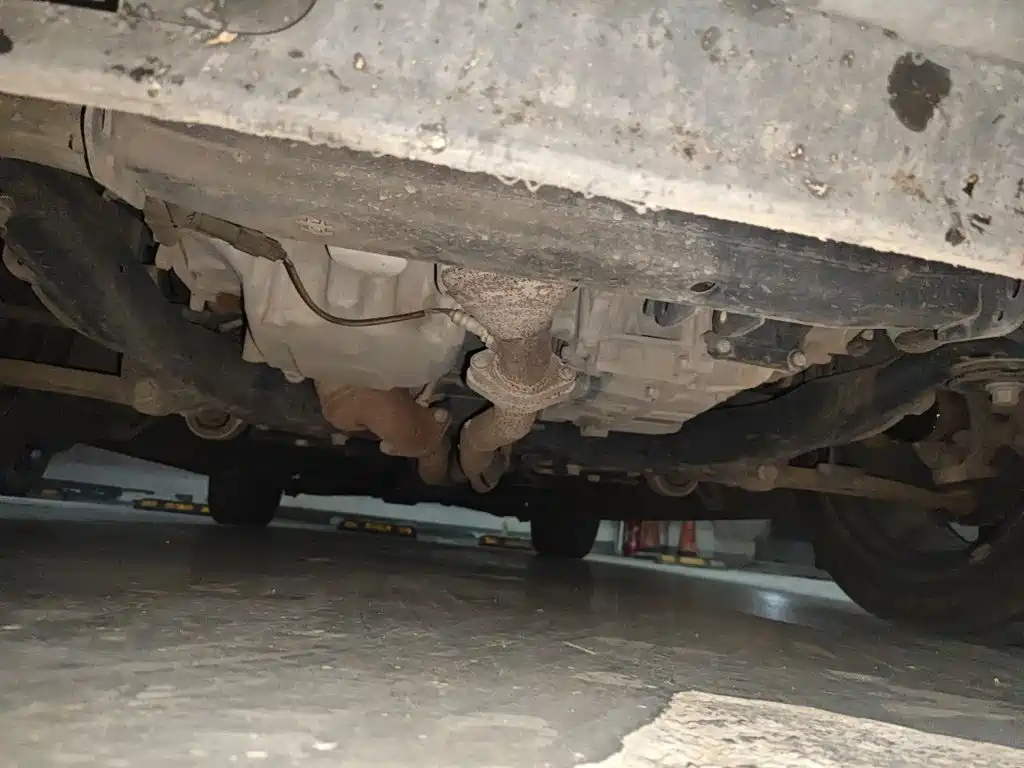 Ford Explorer (Import) — миниатюра 22