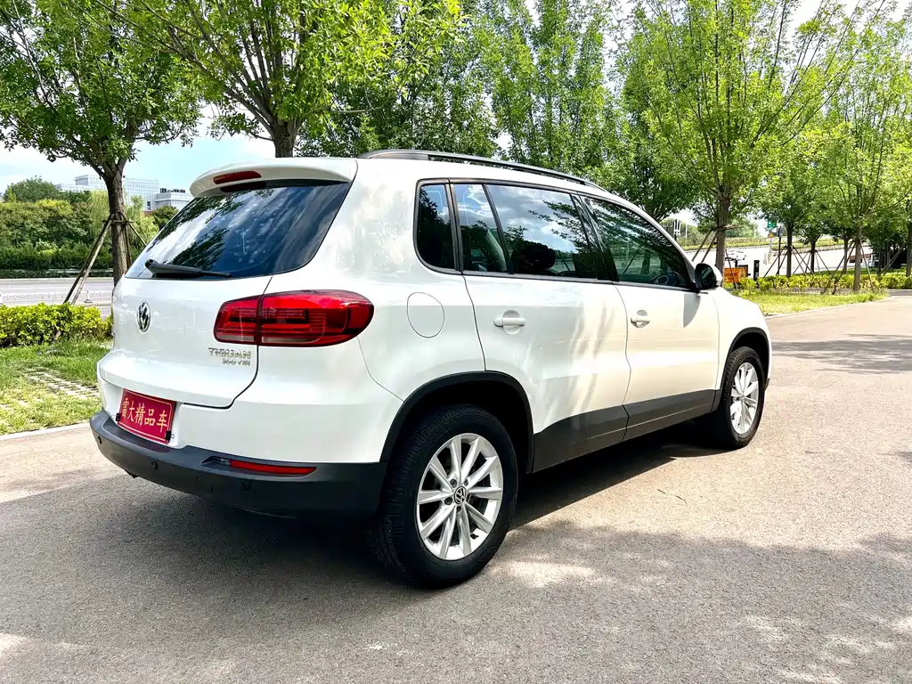 Volkswagen Tiguan — миниатюра 4