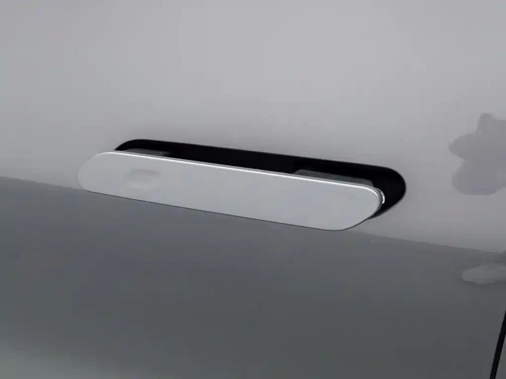 Ford Mondeo — миниатюра 18