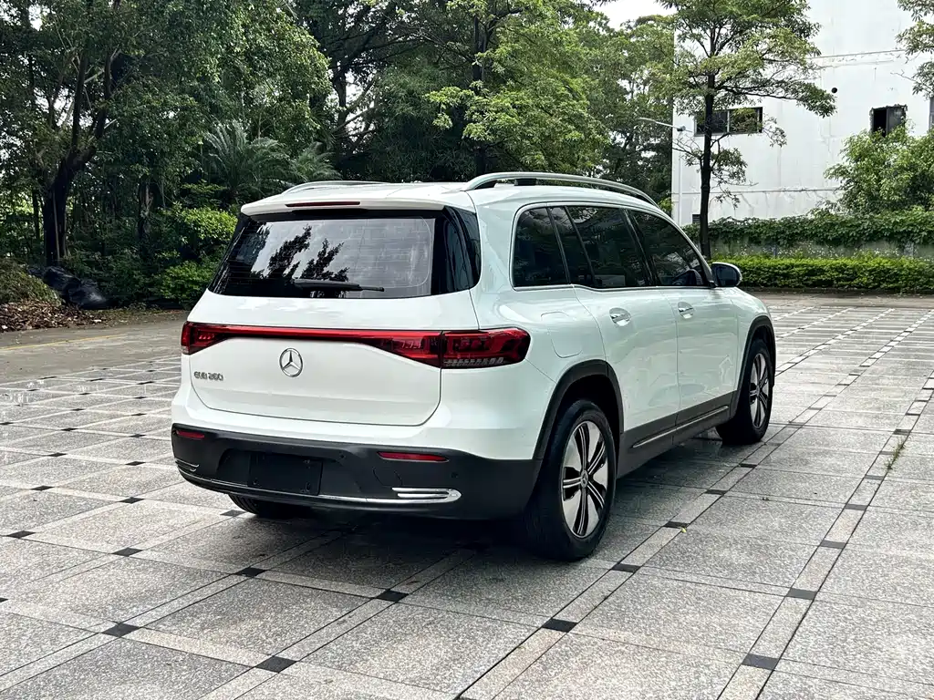 Mercedes-Benz EQB 2022 EQB 260