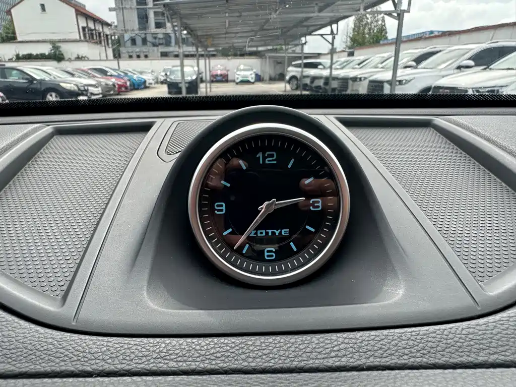 Zotye Zotye SR9 — миниатюра 8