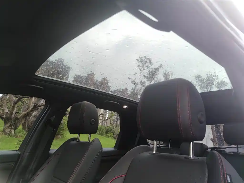 Land Rover Discovery Sport — миниатюра 13