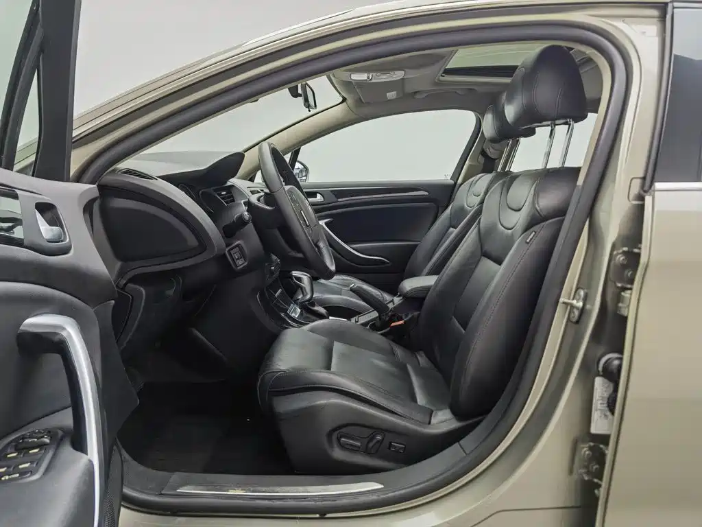 Citroen C5 — миниатюра 10