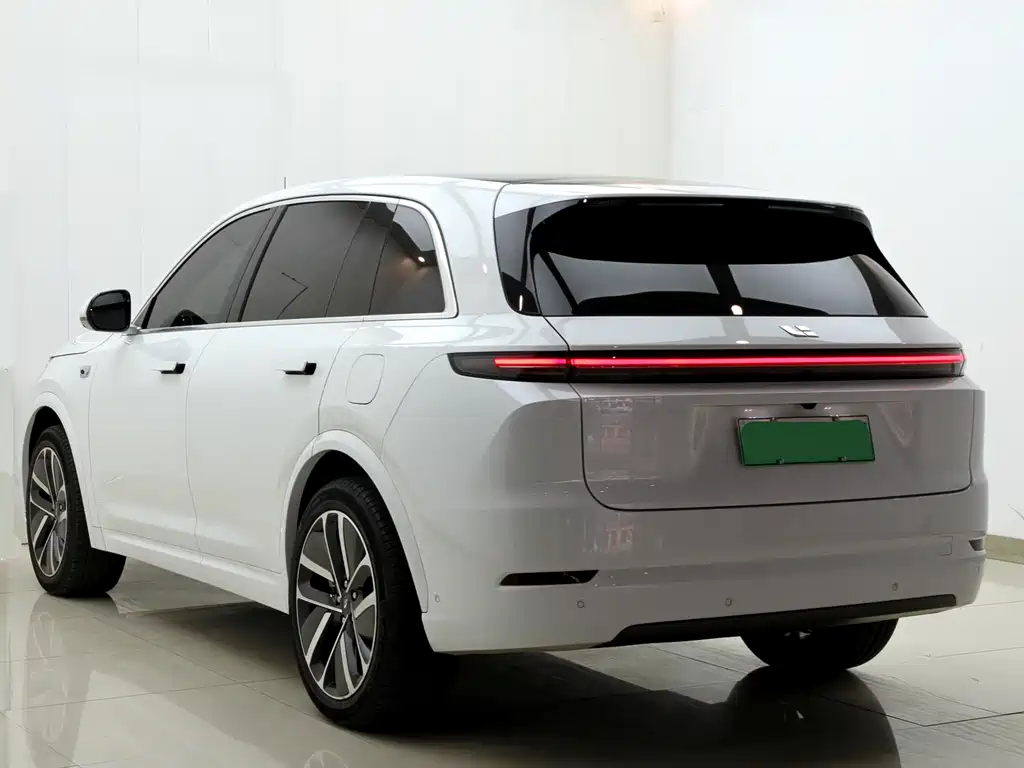 Li Auto IDEAL L7