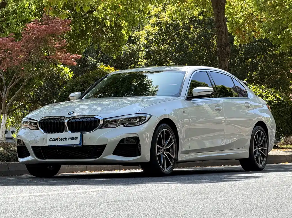 BMW 3 Series 2021