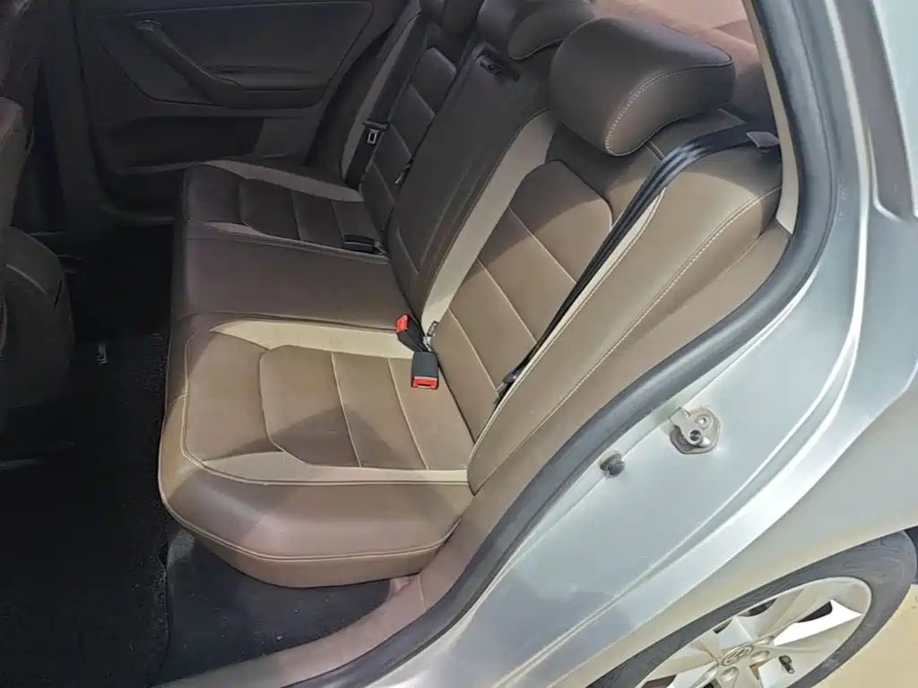 Volkswagen Bora — миниатюра 17