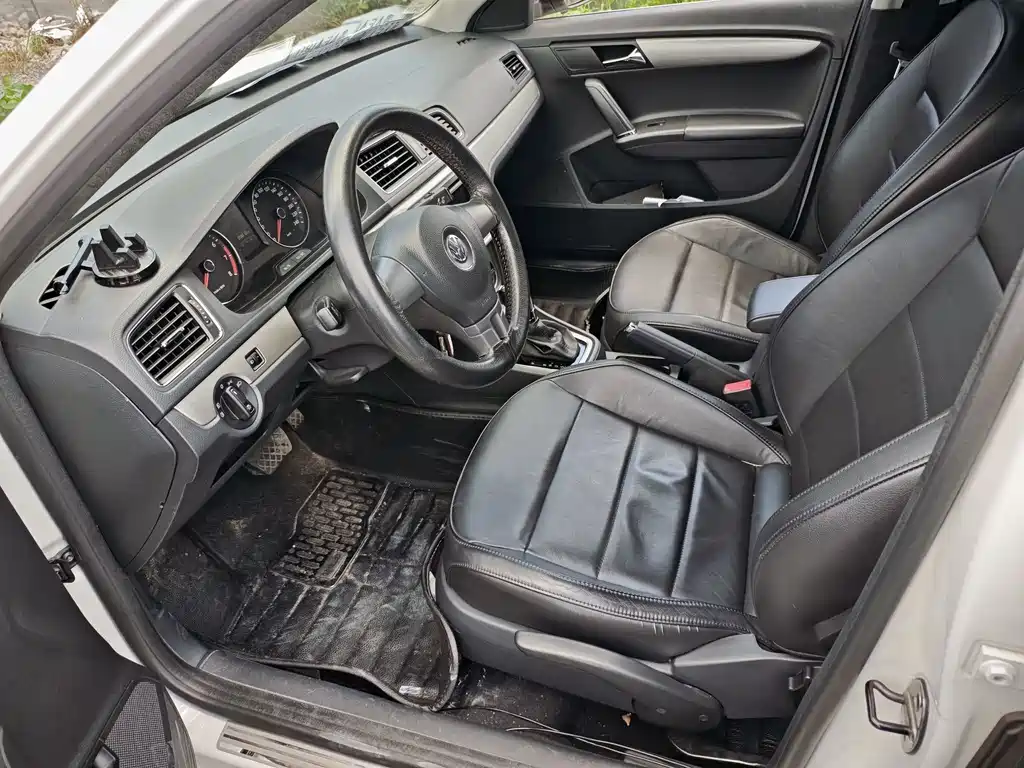 Volkswagen Lavida — миниатюра 10