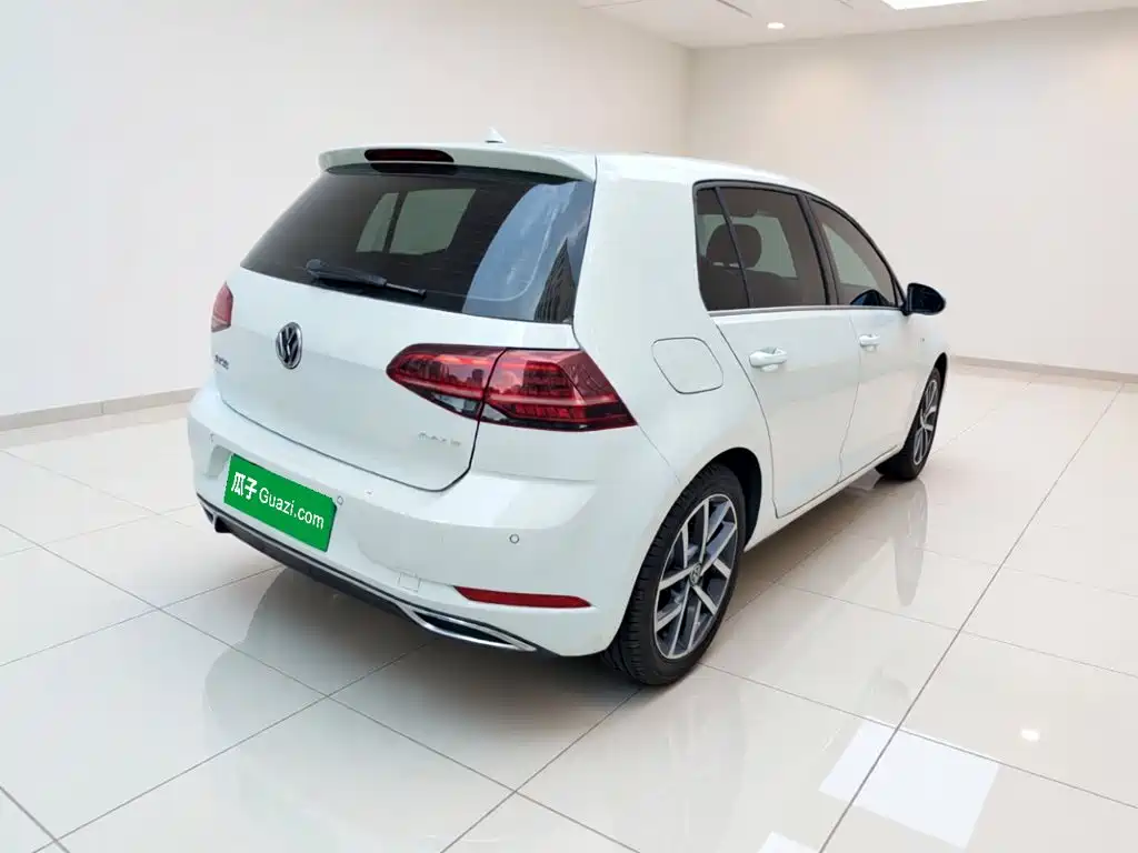 Volkswagen Golf — миниатюра 4