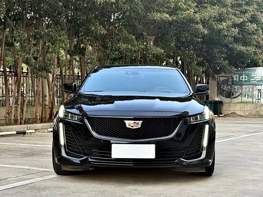 Cadillac CT5 — миниатюра 3