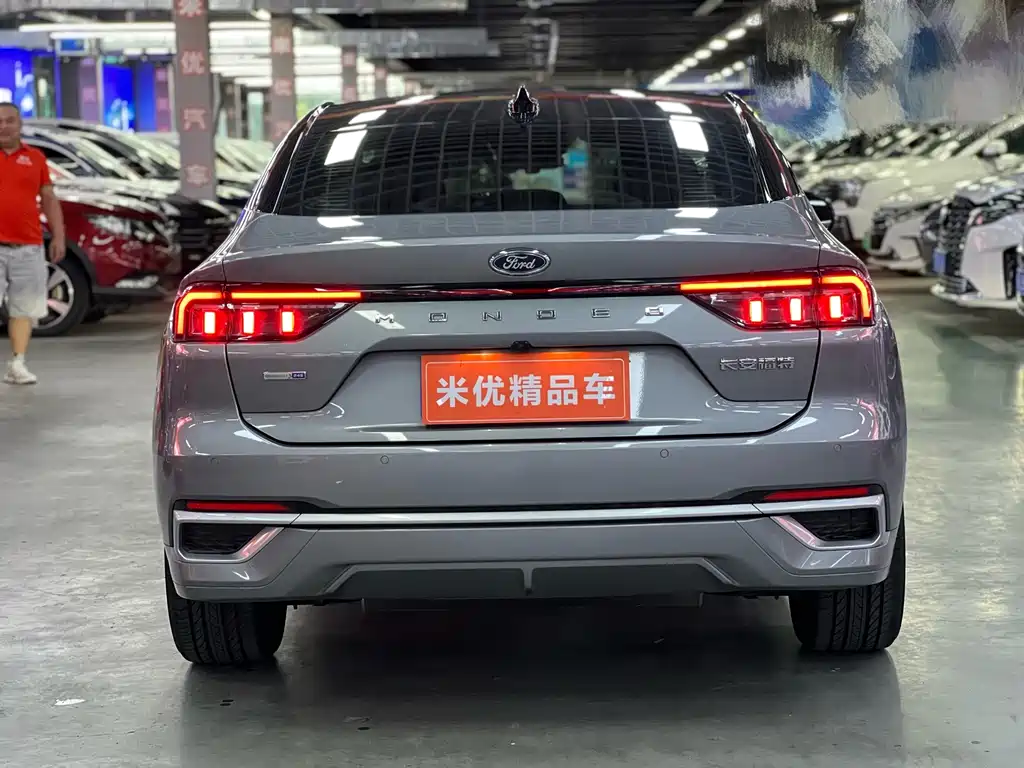 Ford Mondeo — миниатюра 4