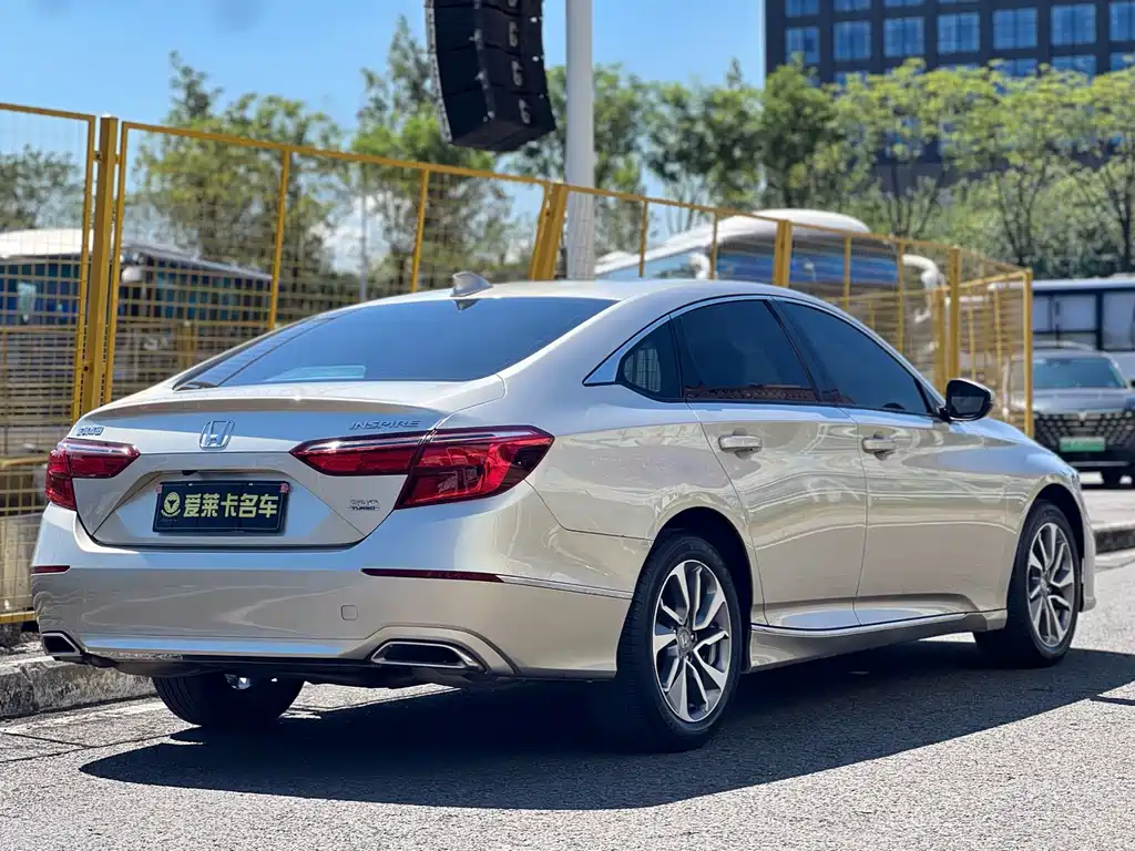 Honda Inspire — миниатюра 6