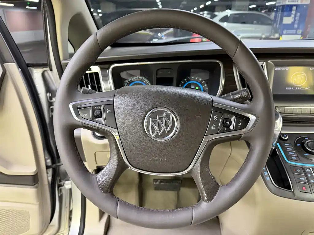 Buick GL8 — миниатюра 28