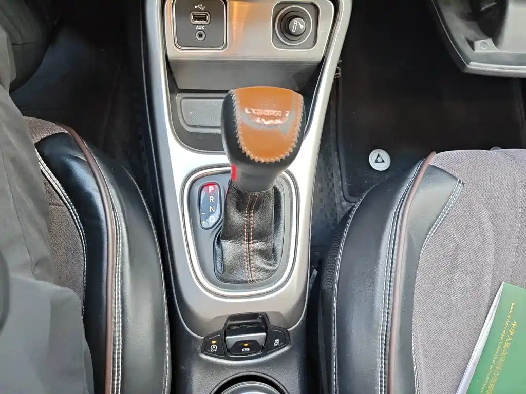 Jeep Compass — миниатюра 10