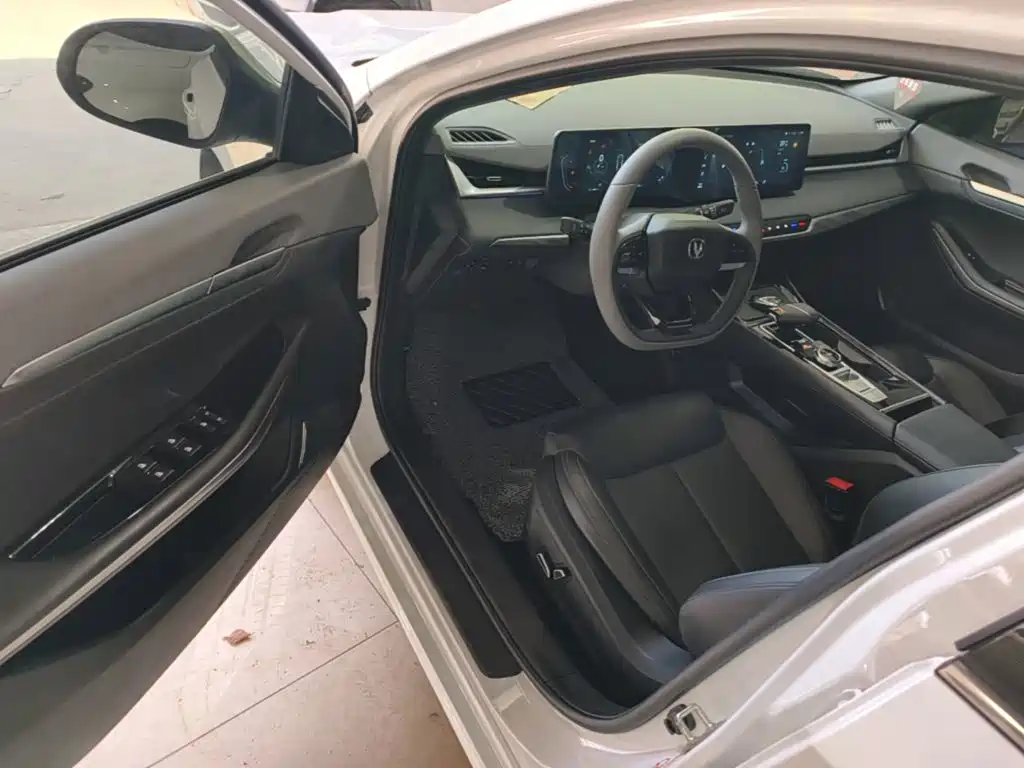 Changan Ruicheng PLUS — миниатюра 16