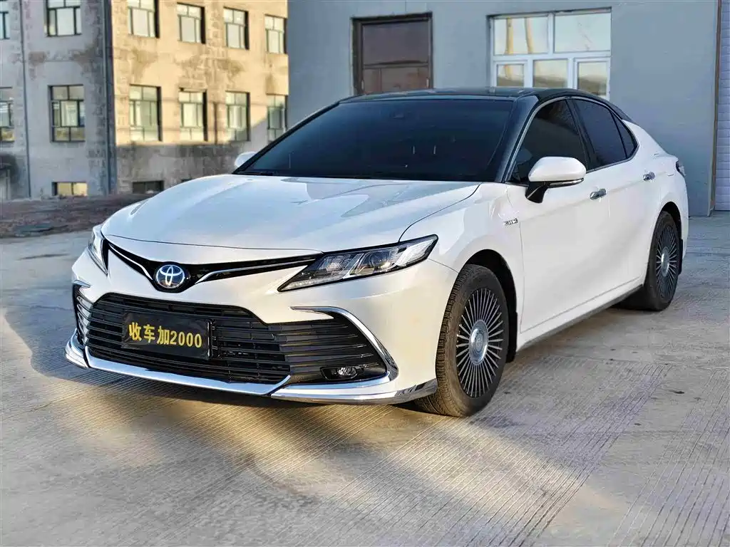 Toyota Camry 2024