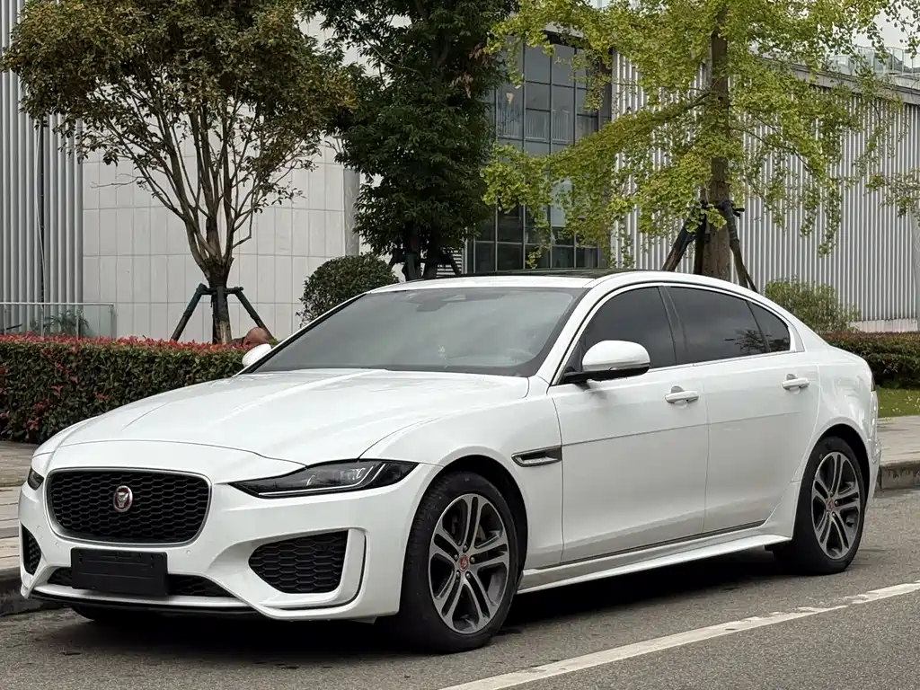 Jaguar XEL 2024