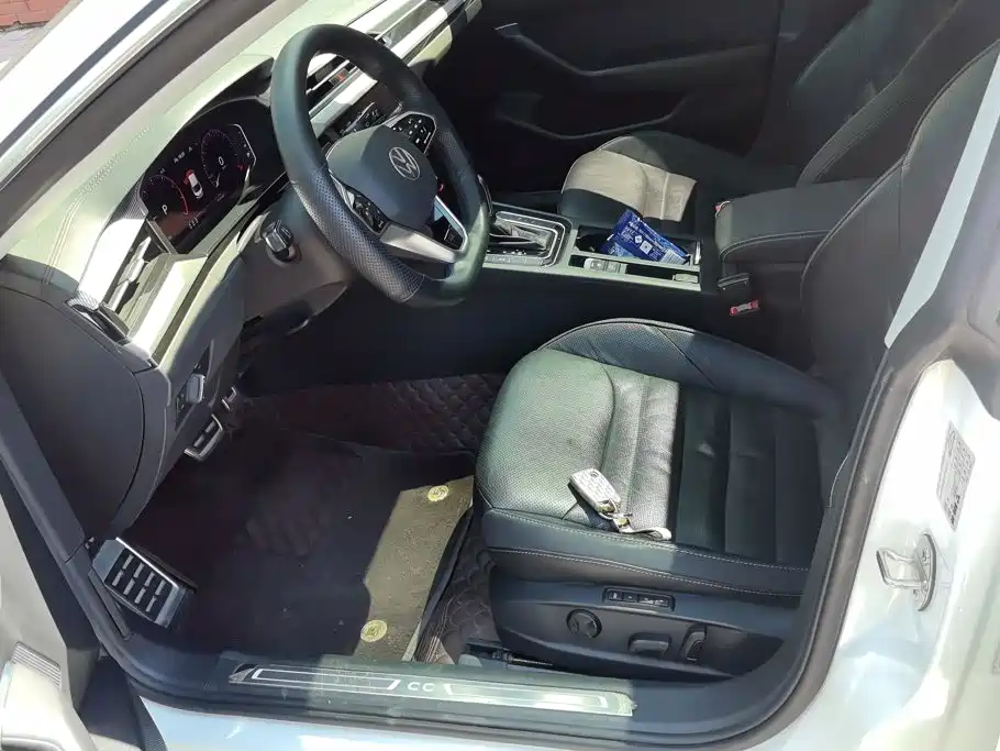 Volkswagen CC — миниатюра 9