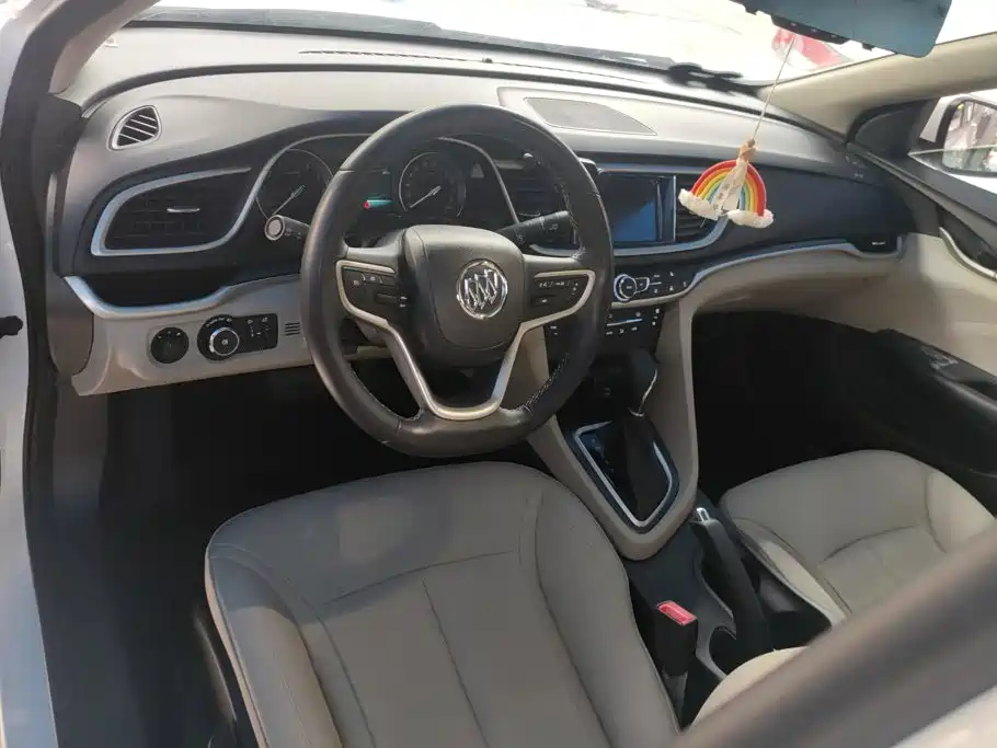 Buick Excelle — миниатюра 12
